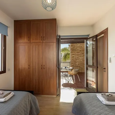 Ionion 27 Semesterbostad