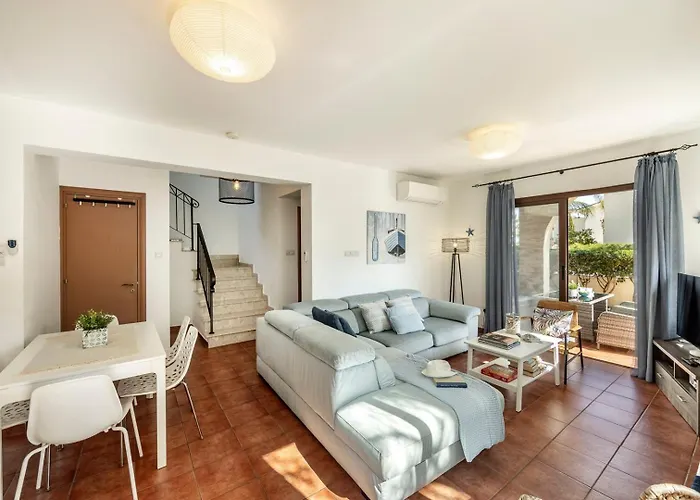 Ionion 27 Сasa de vacaciones *