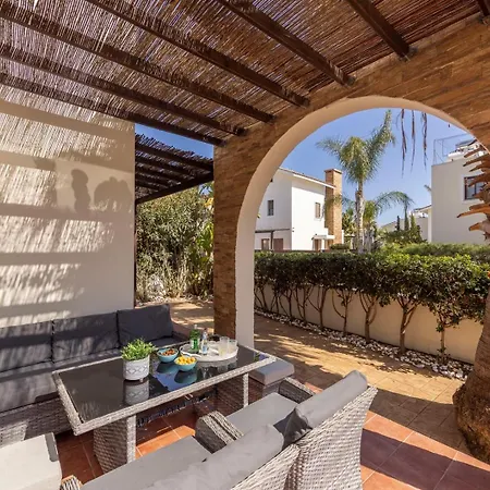 Ionion 27 Hébergement de vacances Ayía Nápa