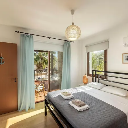 Ionion 27 Hébergement de vacances Ayía Nápa