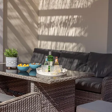 Ionion 27 * 圣纳帕