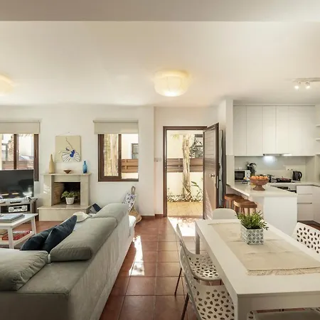 Ionion 27 度假居 圣纳帕