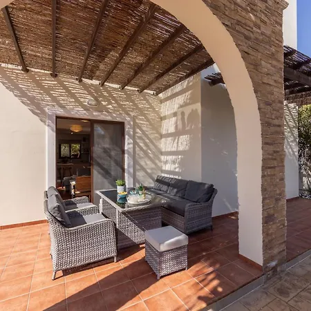 Ionion 27 Αγία Νάπα