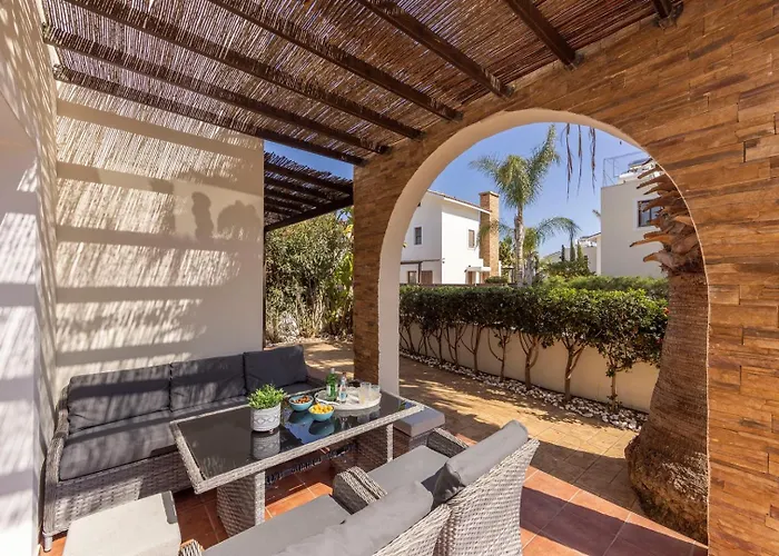 Ionion 27 Ferienhaus Agia Napa